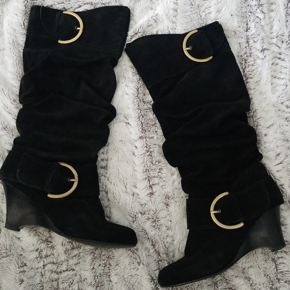 Black size 8 mid calf boots